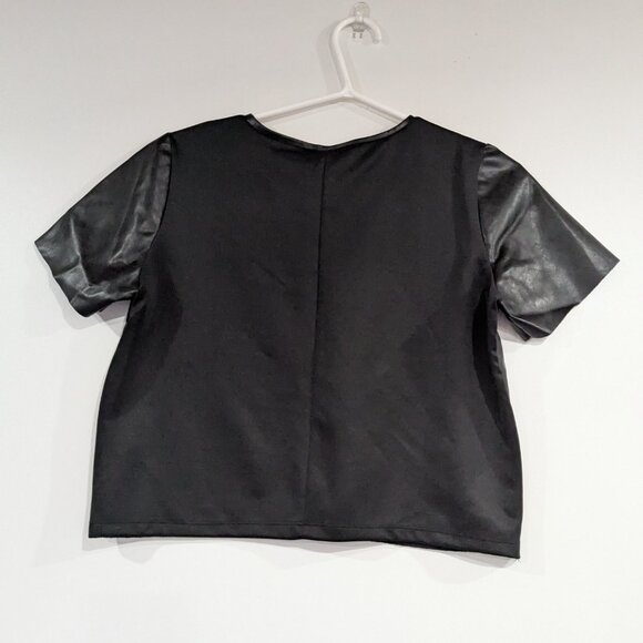 Zara Pleather Short Sleeve Top with Lace Detail Black Size Medium - Picture 4 of 4